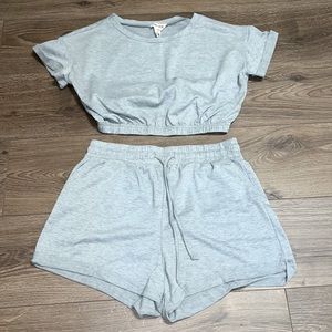 Lounge Set